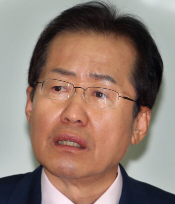 돈 전달자 진술이 전 총리보다 혐의 입증 수월 - 경향신문