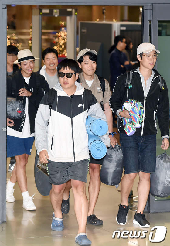 인종이 바뀌어 돌아온 박보검 | 인스티즈