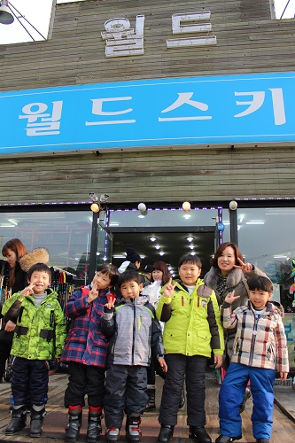 엘리시안강촌월드스키렌탈샵 이미지