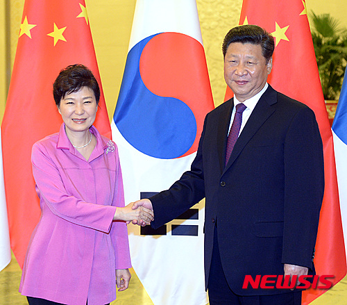한·중 정상, 北核 첫 통화..대북 압박 효과볼까 - 뉴시스