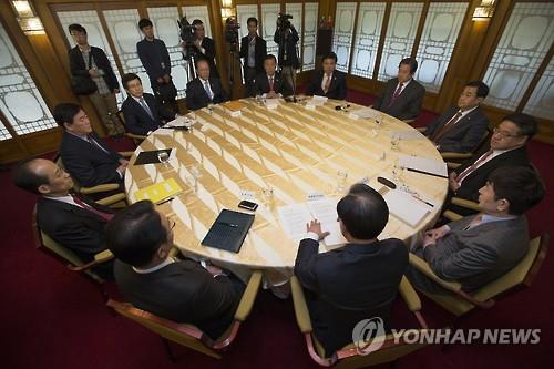 새해 첫 고위 당정청 10일 개최..노동개혁·선거구 등 논의 - 연합뉴스