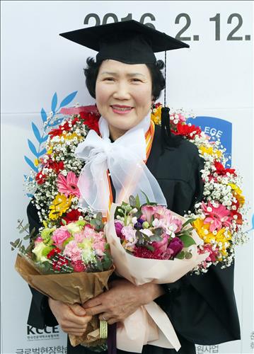 '못 배운 한' 풀고 사회복지사 된 69세 만학도 - 연합뉴스