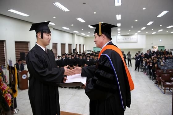학교법인한국승강기대학 이미지