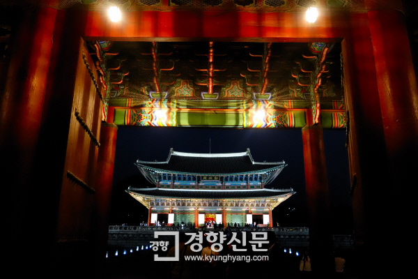 고궁 이미지
