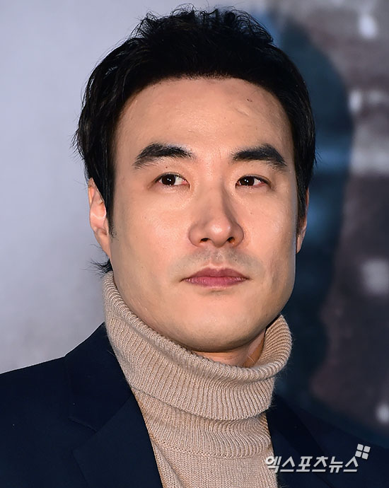 강용석-배성우-이제훈 묘하게 이어지는 닮은꼴.jpg | 인스티즈