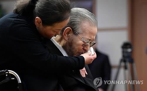 JP, 내일 부인 박영옥 여사 1주기 추모식 - 연합뉴스
