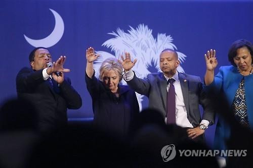 힐러리, 내일 사우스캐롤라이나 경선서 샌더스에 50%P 앞서 - 연합뉴스