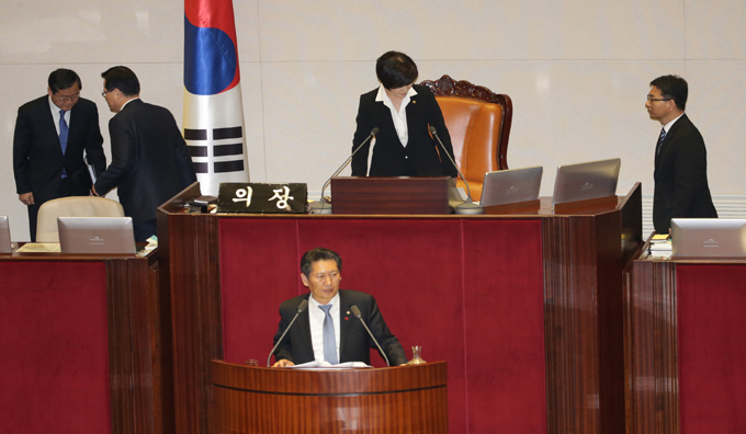 필리버스터 닷새째..획정안 도출시도 - 연합뉴스TV