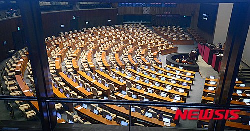 원유철