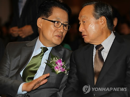 무소속 박지원 의원(왼쪽)과 권노갑 전 상임고문 <<연합뉴스 자료사진>>