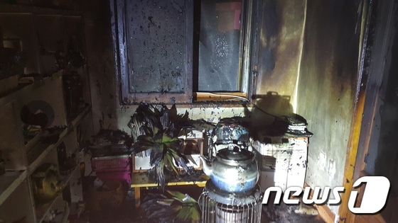 주말 제주지역서 낙뢰 추정 등 화재 4건 잇따라 발생 - 뉴스1