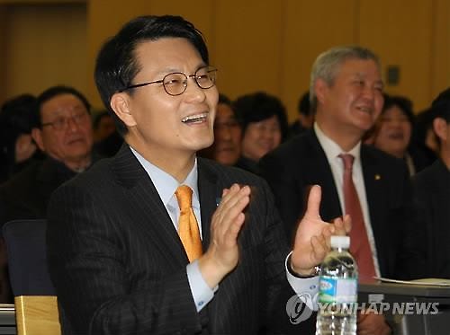 윤상현 
