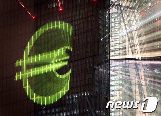 ECB 수석 이코노미스트