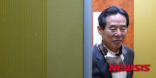 더민주 홍창선 공관위원장, 청년비례 불공정 '논란' - 뉴시스