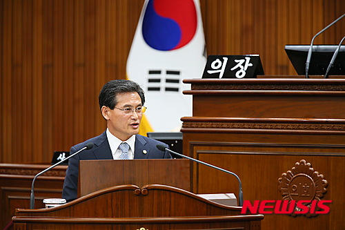 레고랜드 사업 이권개입 의혹제기..