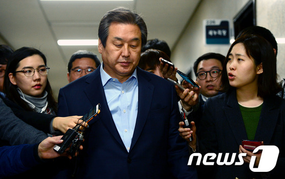 김무성