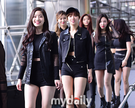 케이블방송대상 시상식 레드카펫 사진(박해진,류준열,트와이스 등등) | 인스티즈