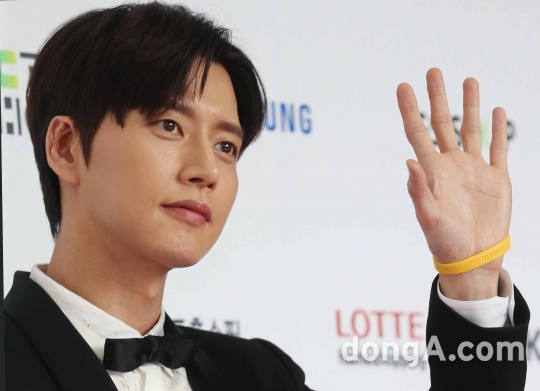 케이블방송대상 시상식 레드카펫 사진(박해진,류준열,트와이스 등등) | 인스티즈