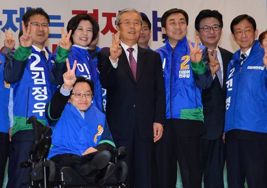 '표심 잡겠다' 김종인 더민주 대표, 1박2일 호남 방문 - 국민일보