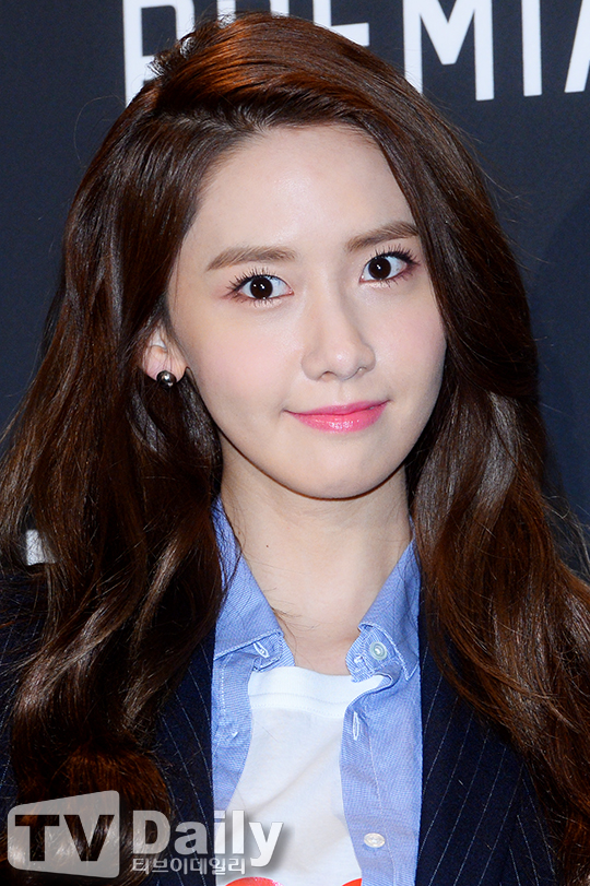 윤아 이미지