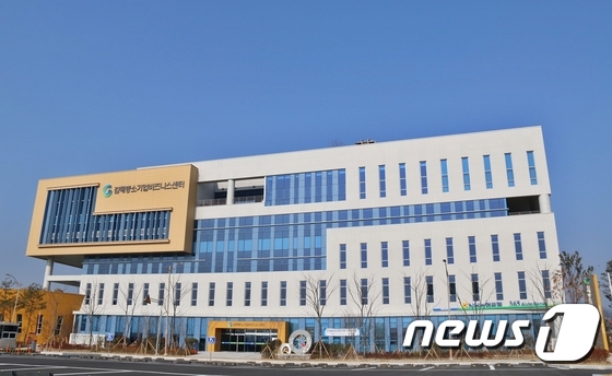 중소기업디자인마케팅센터 이미지
