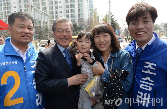 대전 유세 文