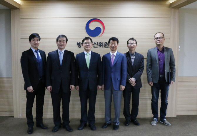 감사통신 이미지
