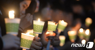 안산서 '세월호 2주기' 학생추모제..16일에도 추모행사 이어져 - 뉴스1