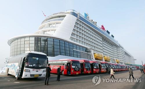크루즈 타고 온 중국 관광객 5명 서울 관광중 '잠적' - 연합뉴스