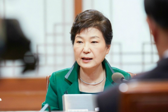 지난 18일 오전 청와대에서 수석비서관회의를 주재한 박근혜 대통령 (사진=청와대 제공)