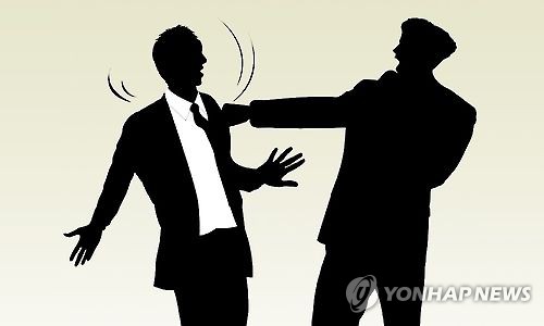 아내와 바람 핀 20대 승합차로 납치해 폭행한 40대(종합) - 연합뉴스