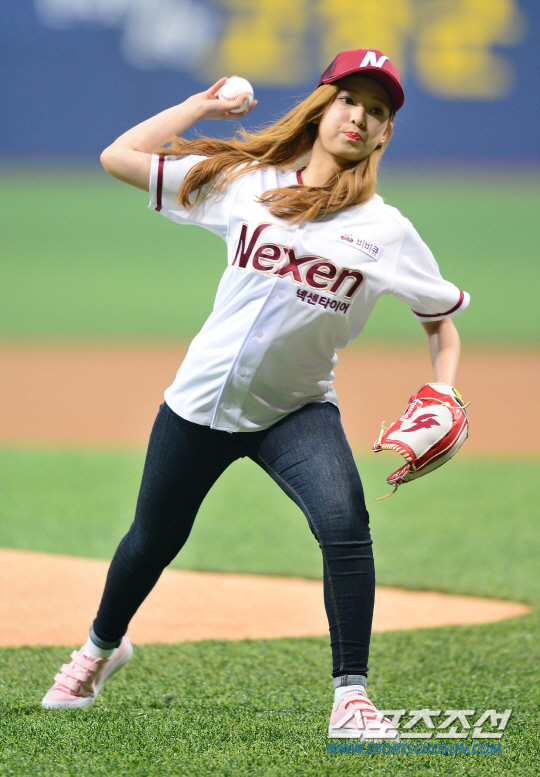 예나 이미지
