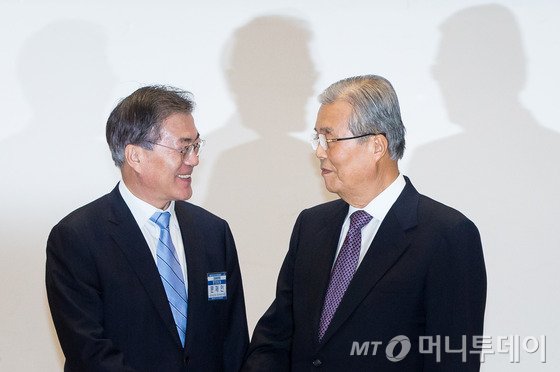 더민주 당권, '추대론' 지고 후보군 부상할 듯..연기설도 '솔솔' - 머니투데이