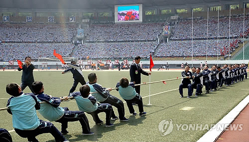 北, 국제 노동절 맞아