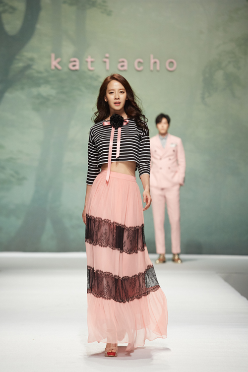 런웨이하는 그냥 이쁜 송지효 jpg | 인스티즈