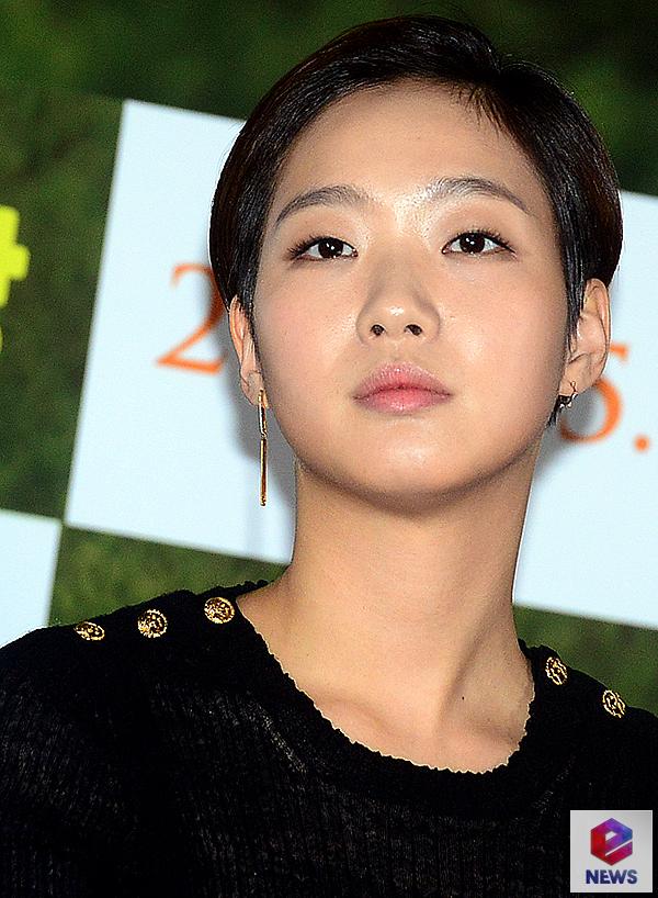 오늘자 김고은jpg (숏컷) | 인스티즈