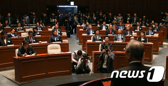 더민주, 전당대회 준비 본격화..당권 주자 움직임 '관심' - 뉴스1