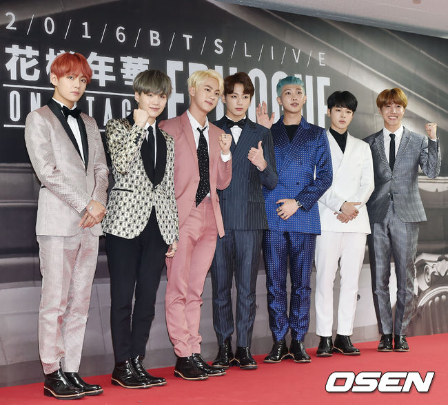 방탄소년단, 신곡 무대 후 탈진.."이렇게 힘들 줄이야" | 인스티즈