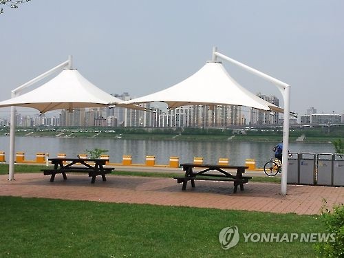 한강 멍 때리기 대회 참가신청 폭주해 조기마감 - 연합뉴스
