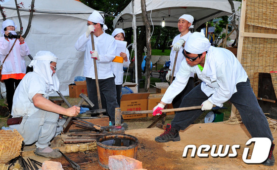 연마장인 이미지