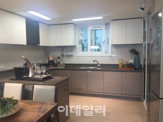 올스테이인 이미지