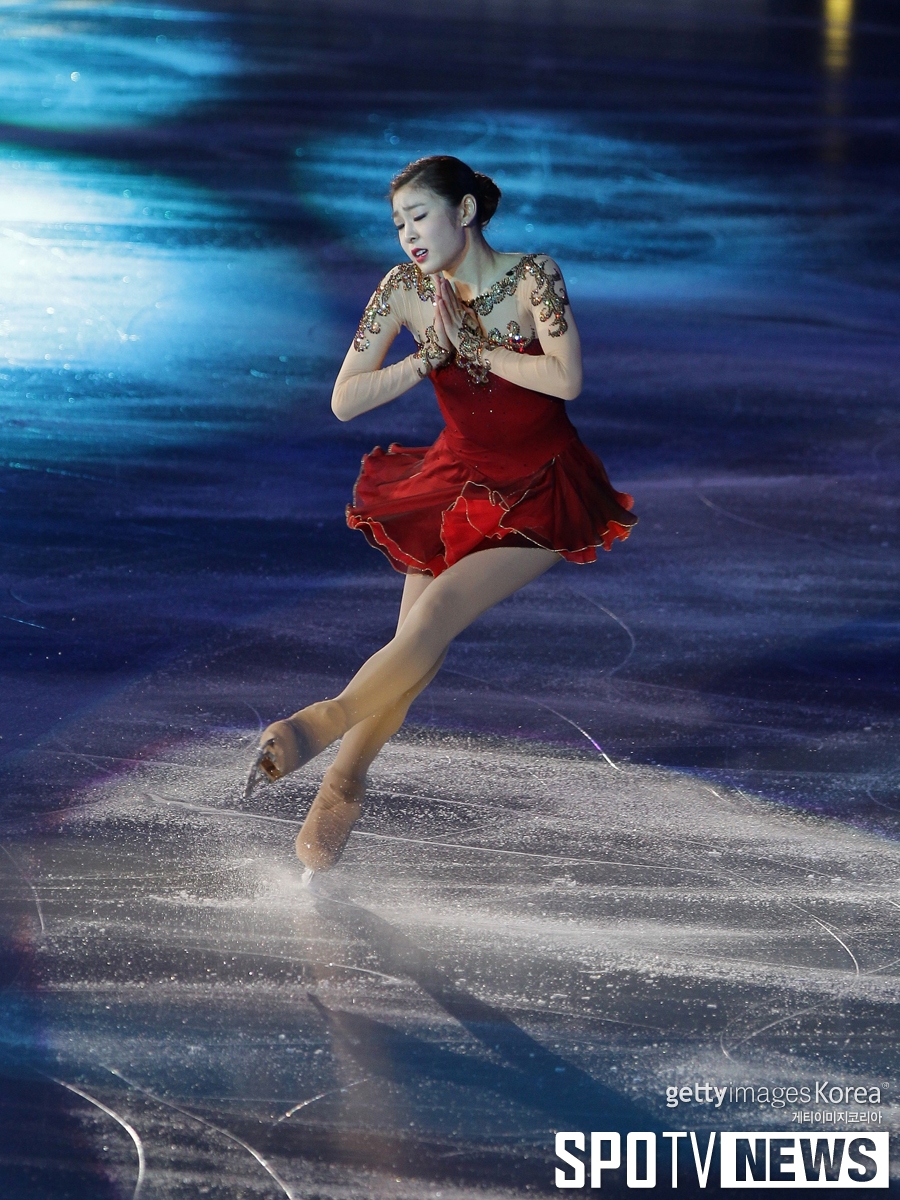 ▲ 2014 올댓스케이트 아이스쇼에서 연기하는 김연아 ⓒ Gettyimages