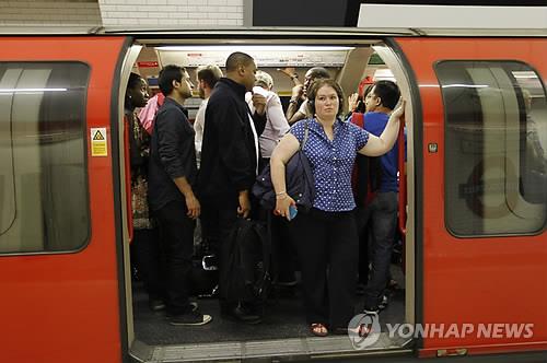 런던지하철 8월부터 24시간 운행..런던시장