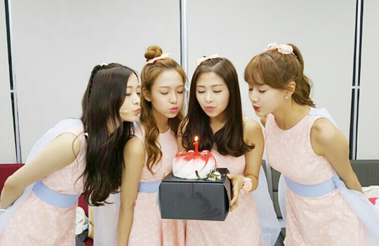 더에이프릴 이미지