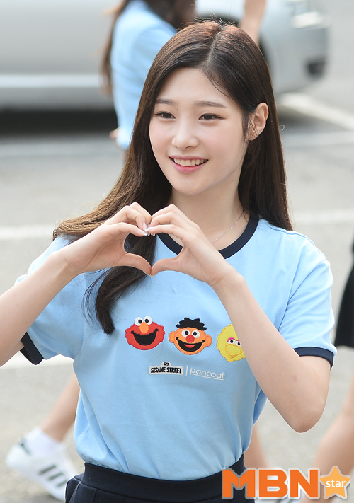 160527 뮤직뱅크 아이오아이 출근길 사진 | 인스티즈