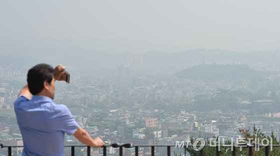먼지 이미지