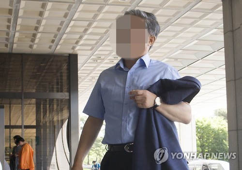 노병용 롯데마트 前대표 검찰 출석..