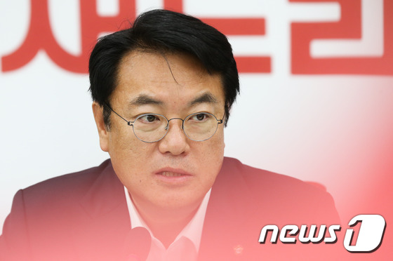홀가분해진 '낀박' 정진석, 본격적인 존재감 키우기 - 뉴스1