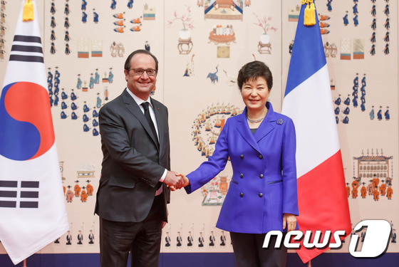 한불정상, 21세기 '창조·문화' 신성장 협력..파리클럽 가입 - 뉴스1