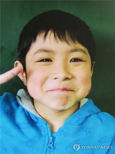 '버릇고친다'..곰 출몰지 방치·실종 日초등생 1주만에 생환(종합) - 연합뉴스